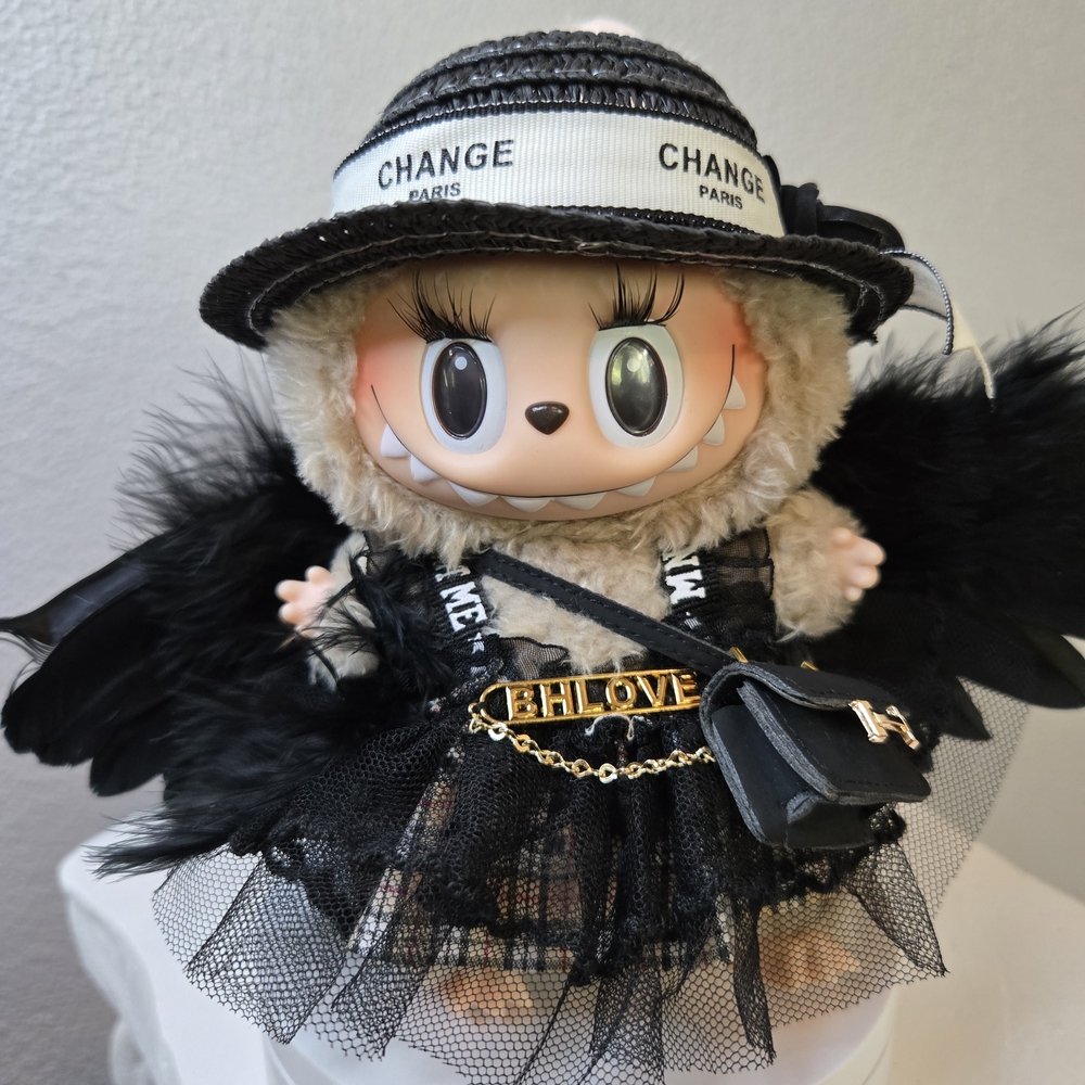 Wing Dress Outfit For Labubu With Lots Of Extras